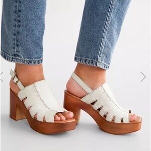 Beast Fashion by Buckle Presley Slingback